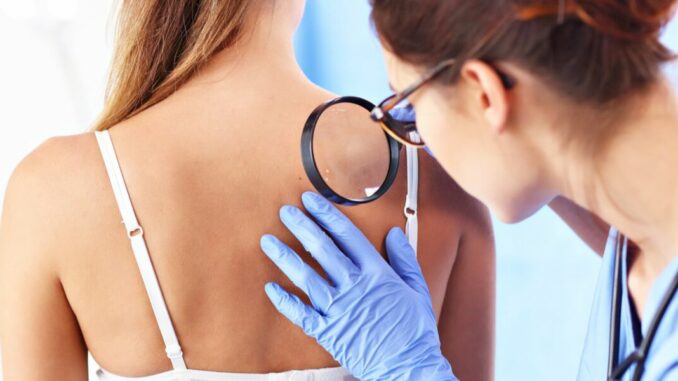 rendez-vous-avec-un-dermatologue